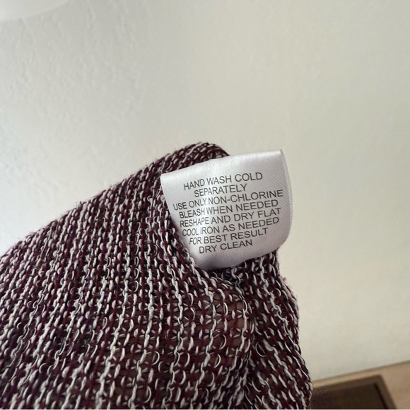 Olive + Oak Striped Pullover Hoodie with Burgundy Accents Lightweight Soft Large - Picture 8 of 11